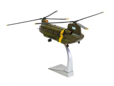 Boeing CH-47C Chinook Helicopter "AE-520 Falklands War"